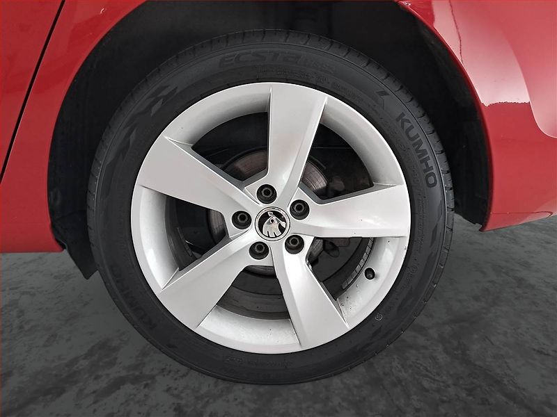 Škoda Rapid (2018) Ambition 1.0 TSI, Serv.kniha - fotka 15 z 21