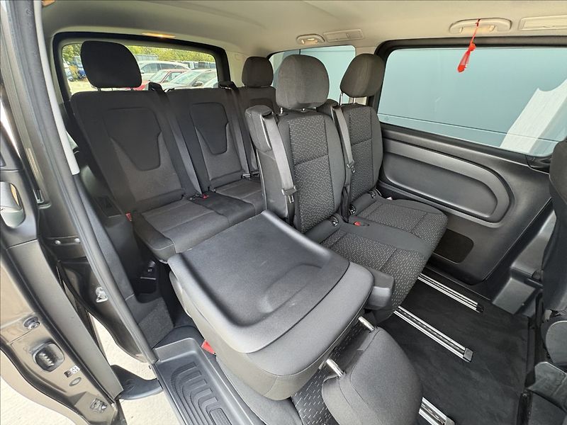 Mercedes-Benz Vito 2,1 140 kw 4x4 L 8 míst servis - fotka 28 z 29