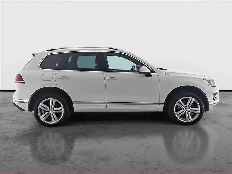 Volkswagen Touareg (2017) R-Line 3.0 TDI - fotka 6 z 23