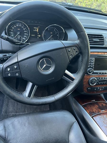 Mercedes-Benz Třídy R (2007) 4X4 long 3.2D xenon,6míst - fotka 6 z 23