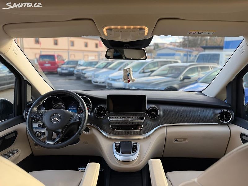 Mercedes-Benz Třídy V V300, Marco-Polo, 4 Matic, AMG - fotka 17 z 22