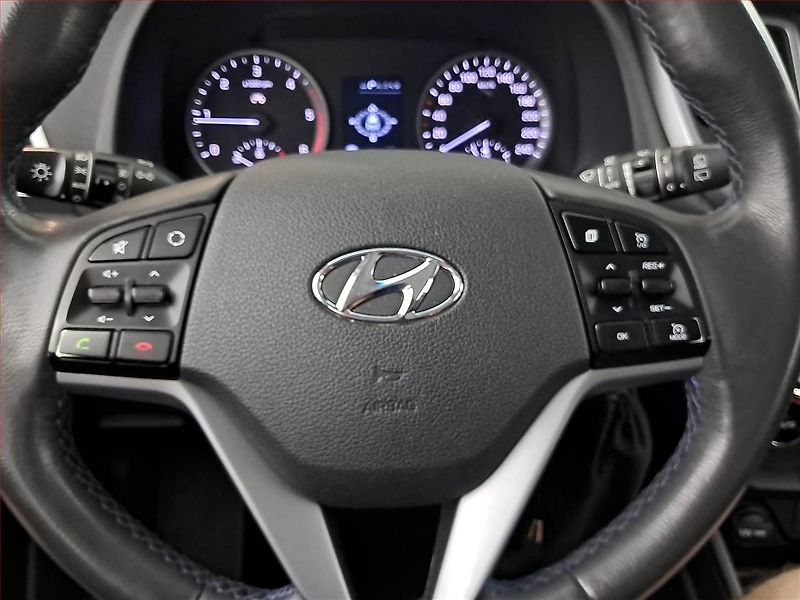 Hyundai Tucson (2016) 1.7 CRDi, Serv.kniha, Kůže - fotka 20 z 22