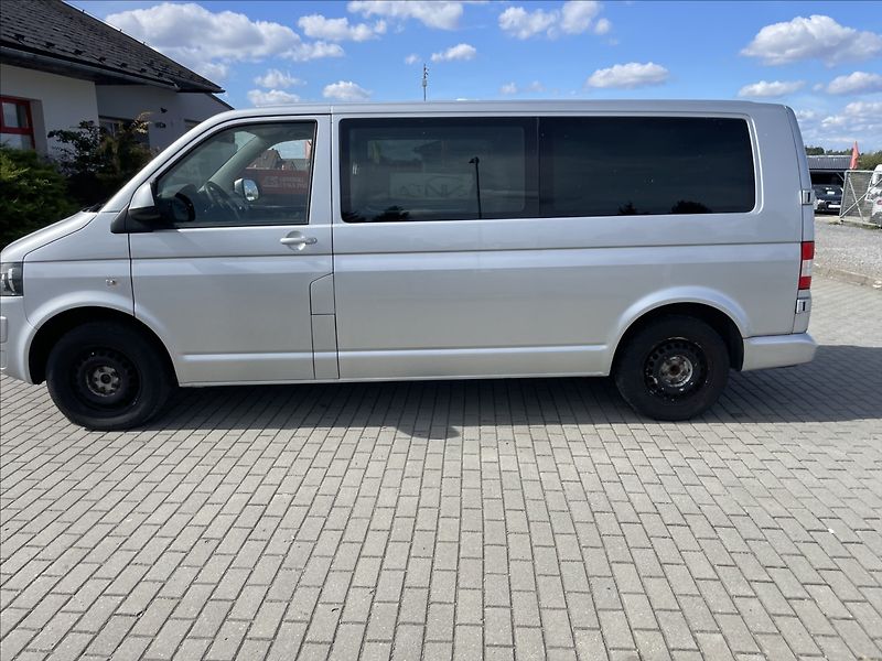 Volkswagen Transporter 2,0 TDI 103kw LONG 6míst Klima - fotka 35 z 40
