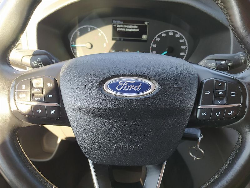 Ford Tourneo Custom (2022) 2,0 EcoBlue 110kW/150k L2 TITA - fotka 14 z 16