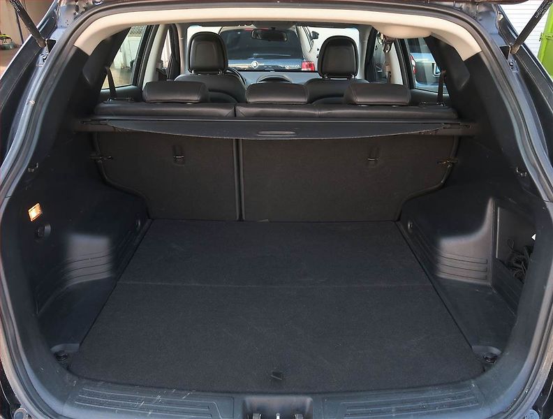 Hyundai ix35 (2014) 1.7 CRDi, Serv.kniha, Kůže - fotka 13 z 15