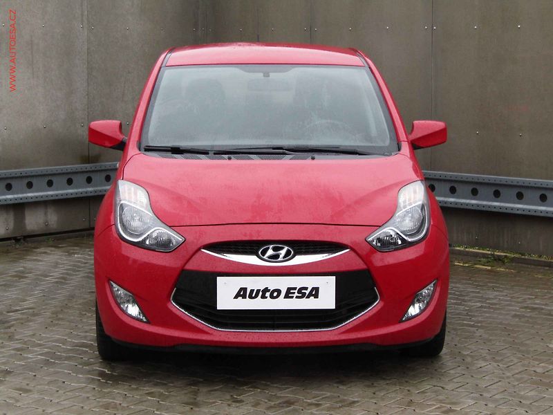 Hyundai ix20 (2015) 1.4 CVVT, ČR, AC, TZ - fotka 2 z 16