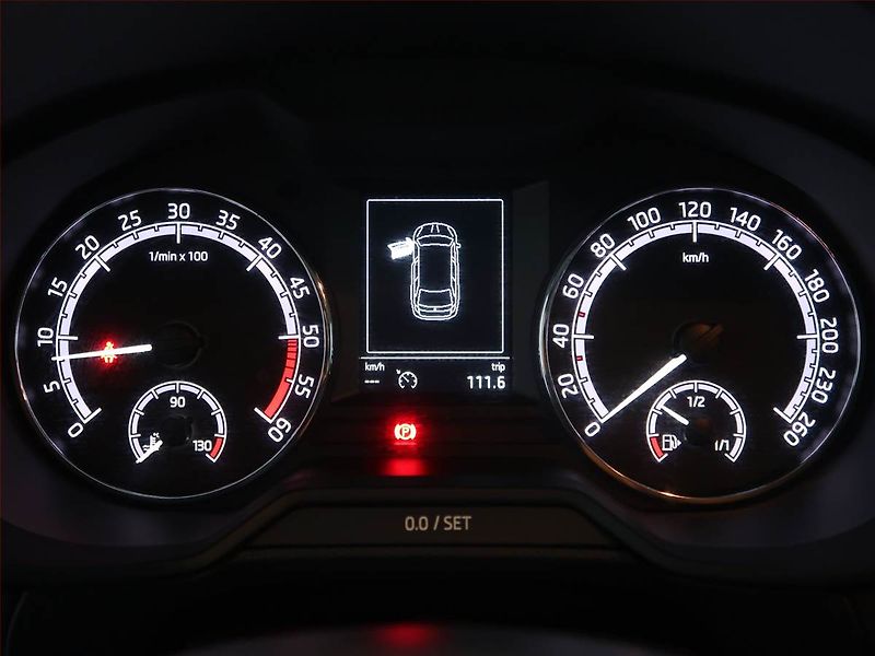 Škoda Octavia (2019) Ambition 1.6 TDI, Serv.kniha - fotka 11 z 14