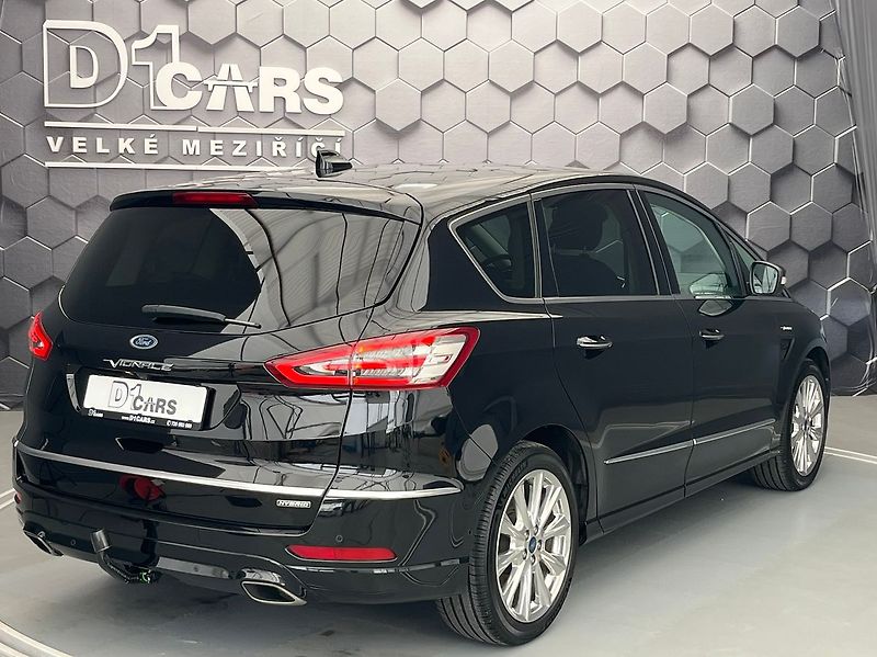 Ford S-MAX 2,5 FHEV Vignale 140KW  7 míst - fotka 5 z 57