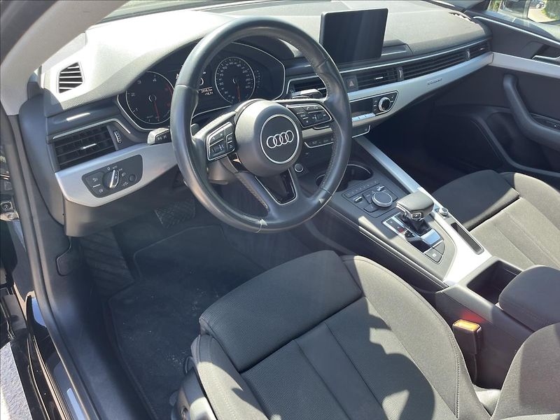 Audi A5 2.0 SPORTBACK 40 TDi 4x4 S-TRO - fotka 9 z 56