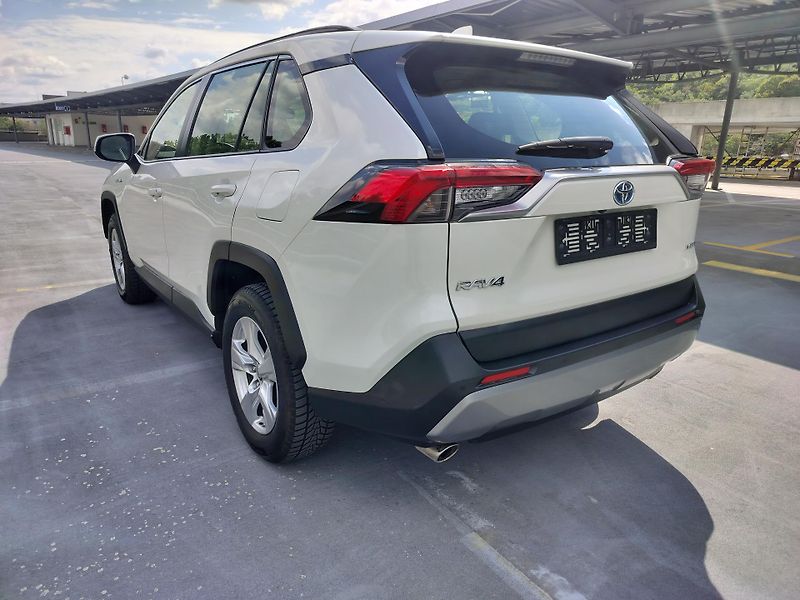 Toyota RAV4 2.5 Hybrid BUSINESS, navigace - fotka 5 z 24