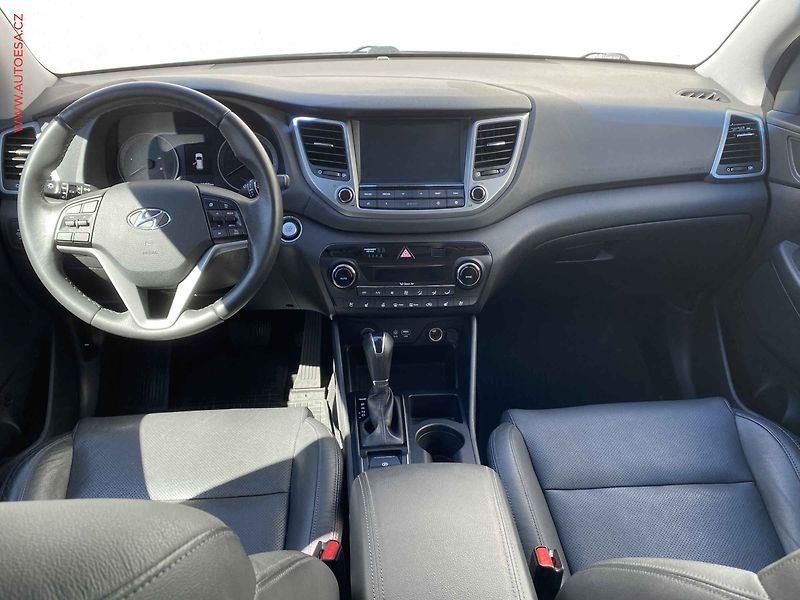 Hyundai Tucson (2017) 2.0CRDi 4x4, 1.maj,ČR - fotka 8 z 21