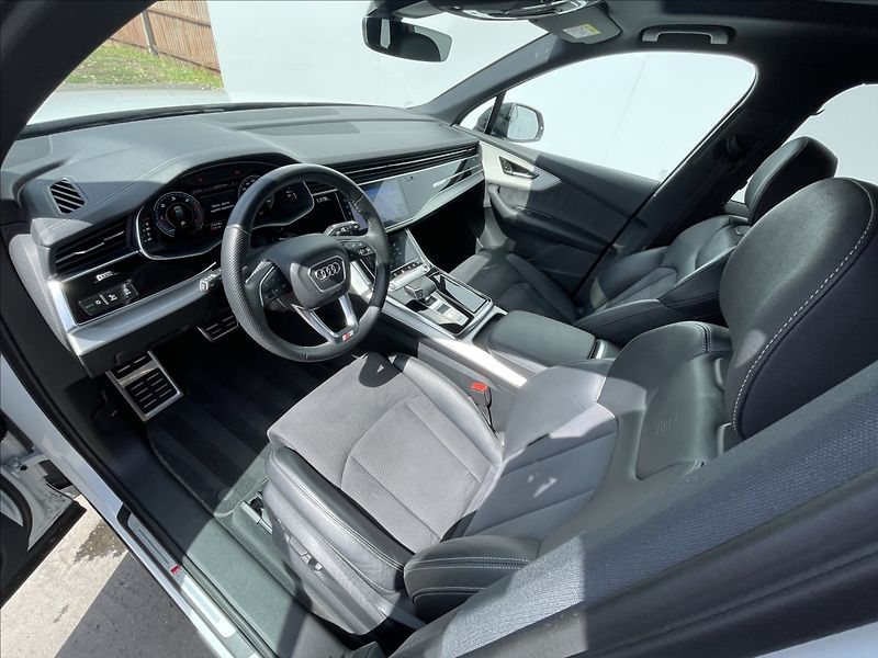 Audi Q7 3,0 50 TDI quattro S line TZ - fotka 5 z 25