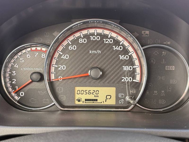 Mitsubishi Space Star (2025) 1.2 MIVEC 52 kW Invite CVT - fotka 11 z 22