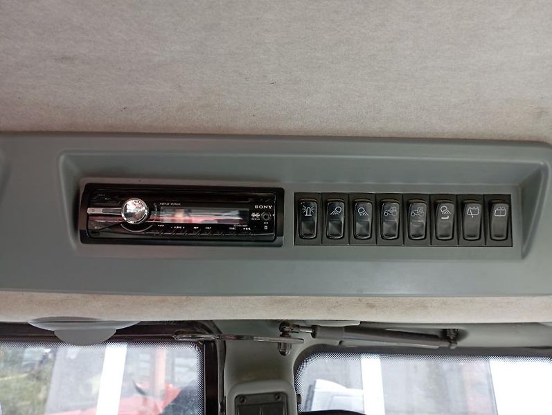 Ostatní (2012) Valtra T202 - fotka 18 z 21