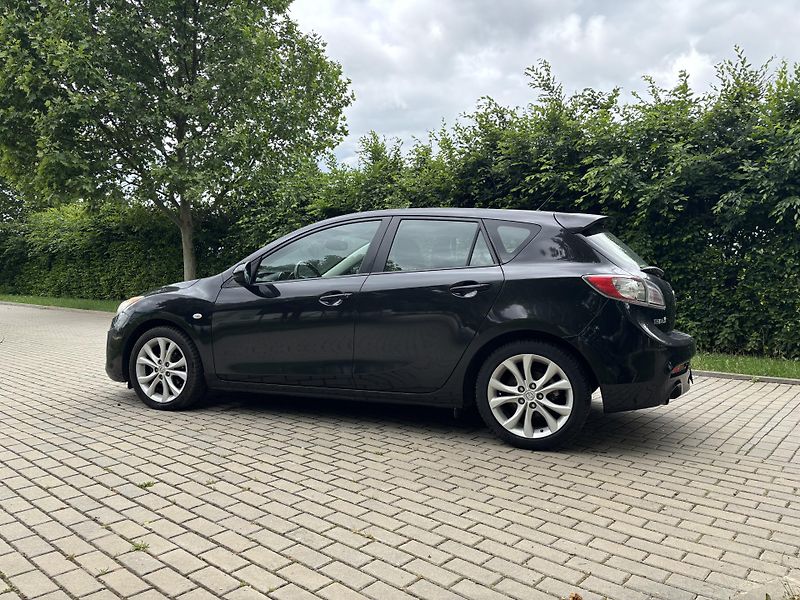 Mazda 3 1.6 90th Anniversary - fotka 5 z 29