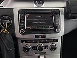 Volkswagen Passat (2012) 2.0 TDI, Automat, Navi - náhled 12