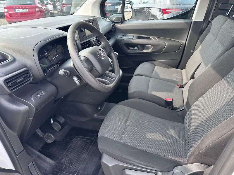 Toyota ProAce City 1.5 D 75kW - fotka 9 z 14