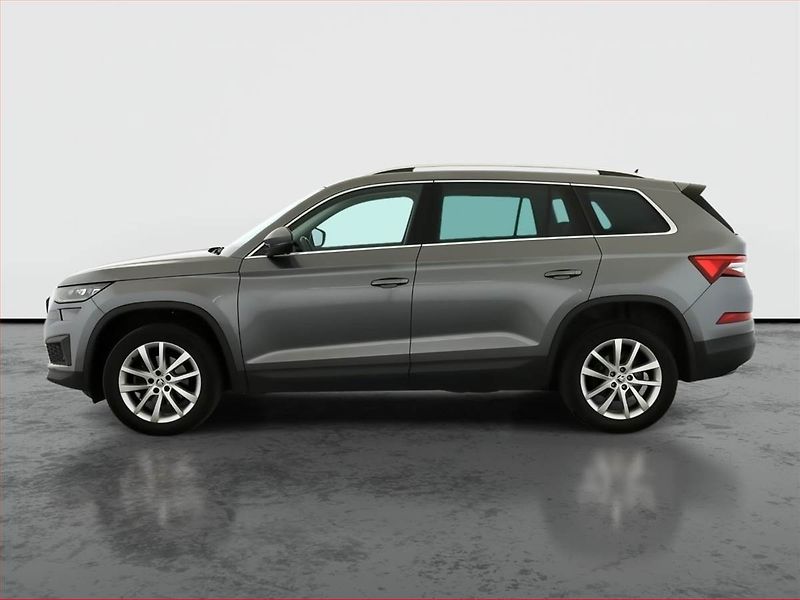 Škoda Kodiaq (2022) Style 2.0 TDI, digi klima - fotka 3 z 17