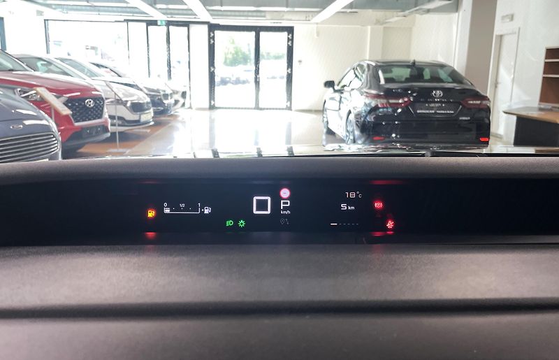 Citroën C3 Aircross (2026) MAX Hybrid 145k Aut 7 míst - fotka 16 z 25