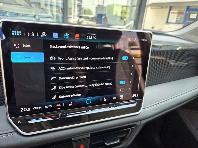 Volkswagen Tiguan (2024) 1.5 eTSI DSG 110kW - fotka 24 z 40
