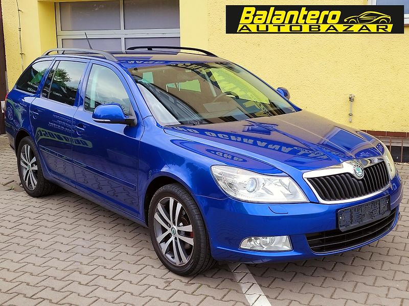 Škoda Octavia 1,2TSi *SERV.KN* Xenony        - fotka 1 z 46