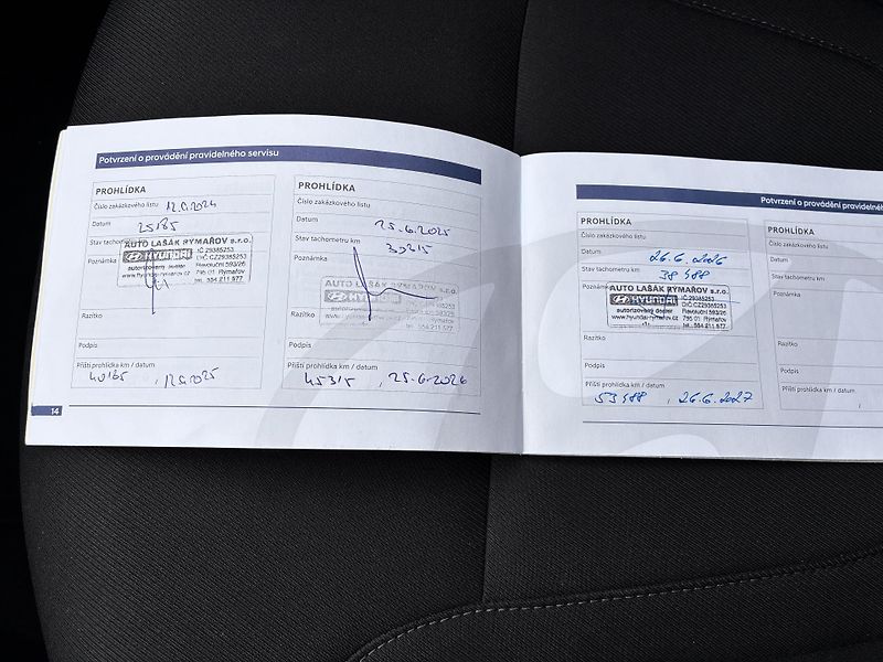 Hyundai Tucson 1.6T-GDi 110kW COMFORT - fotka 26 z 28