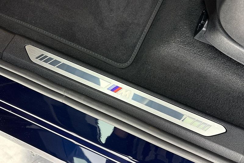 BMW X7 xDrive40d - fotka 15 z 24