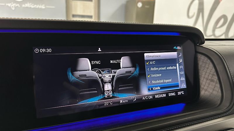 Mercedes-Benz Třídy G 63 AMG / TOP STAV - fotka 49 z 64