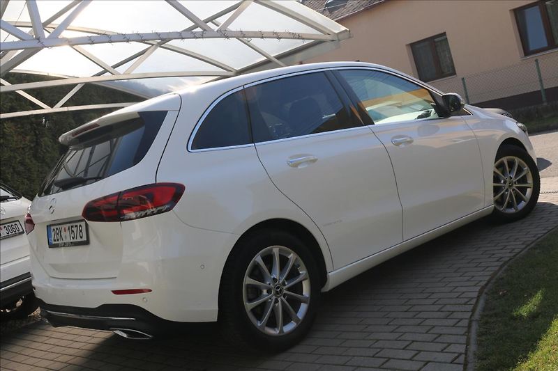 Mercedes-Benz Třídy B 1,3 ČR,DPH,24000KM, Automat - fotka 12 z 52