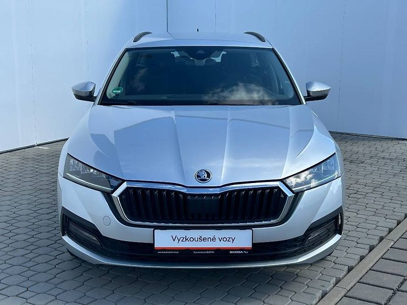 Škoda Octavia Ambition 6MP 2,0TDI - fotka 4 z 23