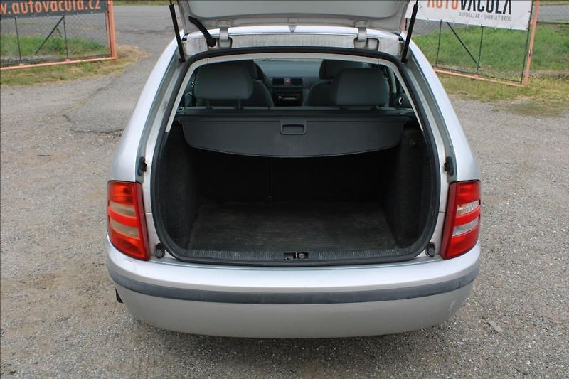 Škoda Fabia 1,4 i 16V  STK 9/2028, KLIMA - fotka 13 z 20