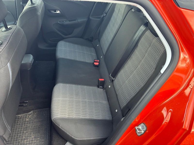 Opel Corsa (2023) EDITION 1.2 55kW CZ DPH - fotka 8 z 11