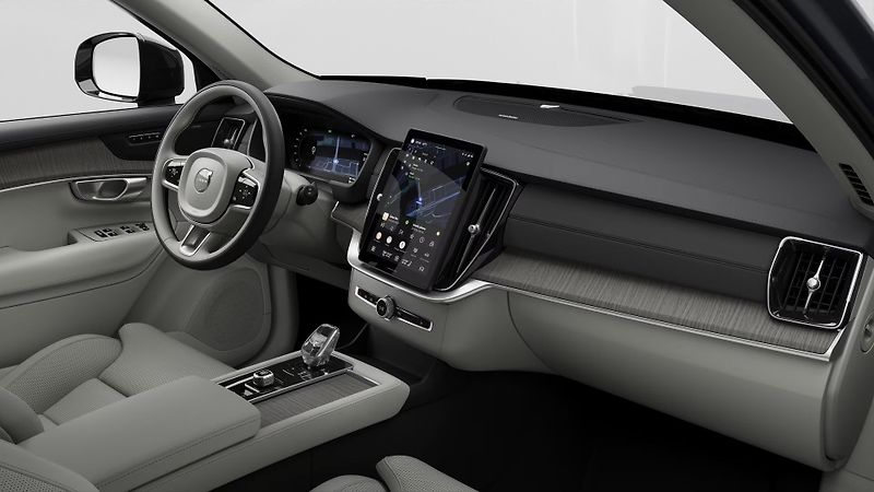 Volvo XC90 (2026) PLUS 360°kam., Vyhř.č.skl, taž - fotka 8 z 10