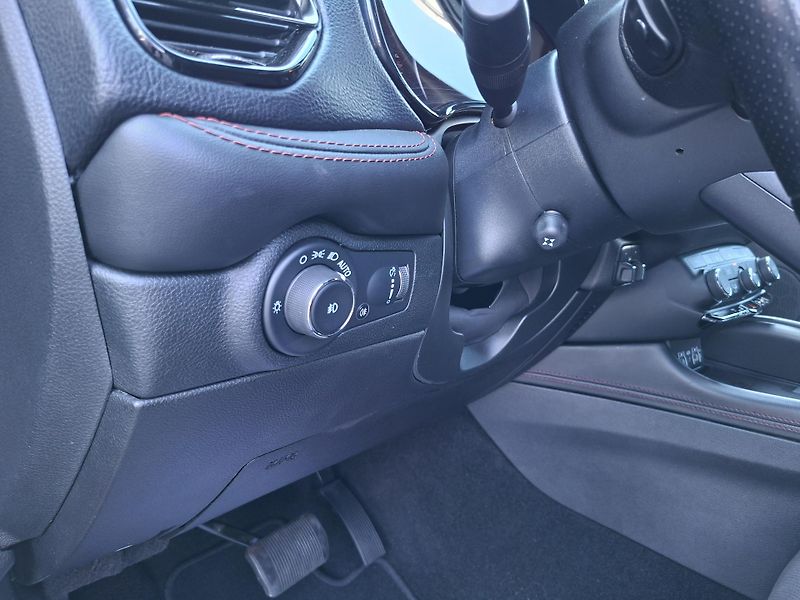 Dodge Durango (2021) 5,7L V8 4x4, Top výbava, Tažné - fotka 19 z 35