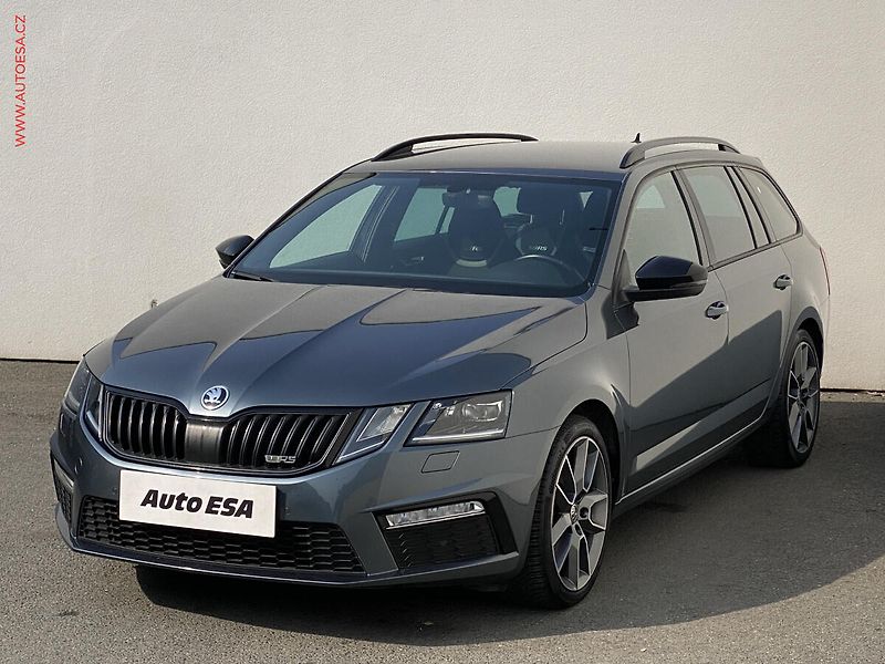Škoda Octavia (2018) 2.0 TDi, RS, DSG, LED, TZ - fotka 3 z 18