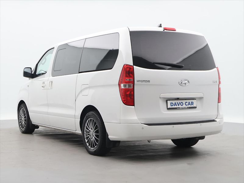 Hyundai H 1 Starex 2,5 CRDi 125kW Automat - fotka 5 z 32