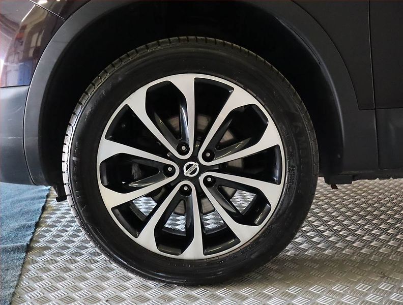 Nissan Qashqai (2012) 1.6 dCi, 4X4, Navi, Tempomat - fotka 15 z 23
