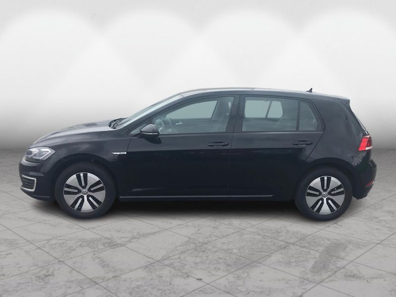 Volkswagen Golf COMFO 100 E1F SoH: 88% - fotka 3 z 29