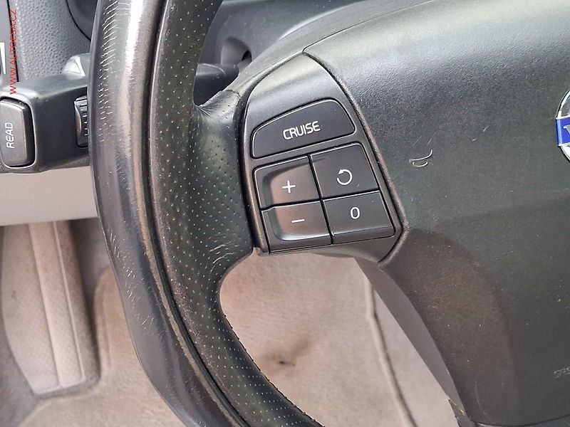 Volvo S40 (2007) 2.5 T5, 1.maj, Bixen, navi - fotka 13 z 17