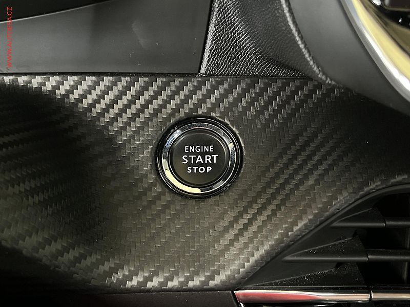 Peugeot 208 (2019) 1.2 PT, GT, LED, navi - fotka 19 z 19