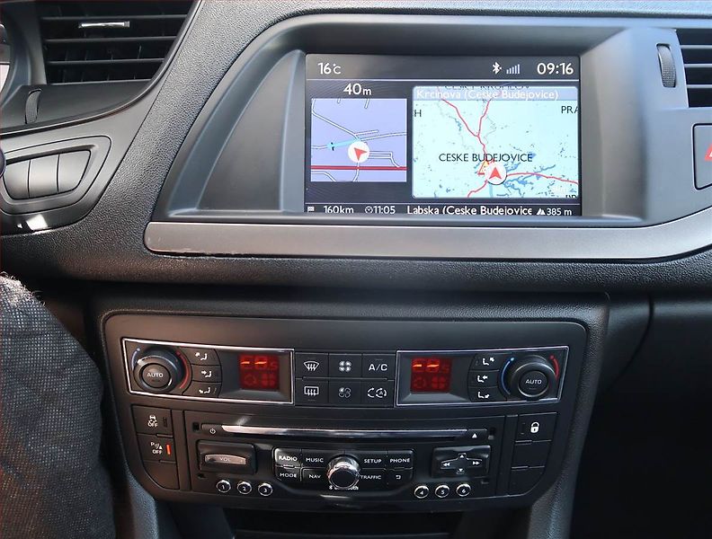Citroën C5 (2014) 1.6 HDi, nová STK, slušný stav - fotka 12 z 18