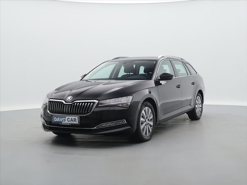 Škoda Superb 2,0 TSI 140kW Style DSG CZ DPH - fotka 2 z 28