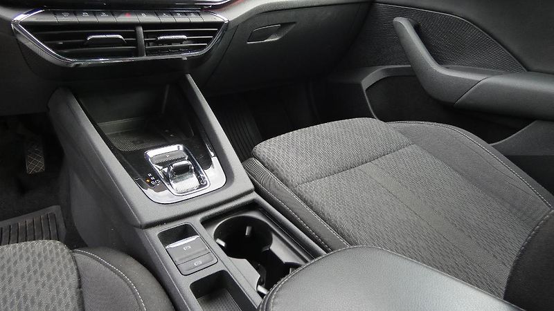 Škoda Octavia 2,0 TDI Style DSG 110 kW - fotka 6 z 24