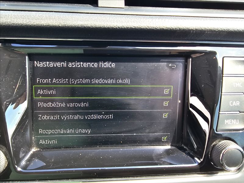 Škoda Fabia III 1,2TSi 66KW Drive - fotka 23 z 41