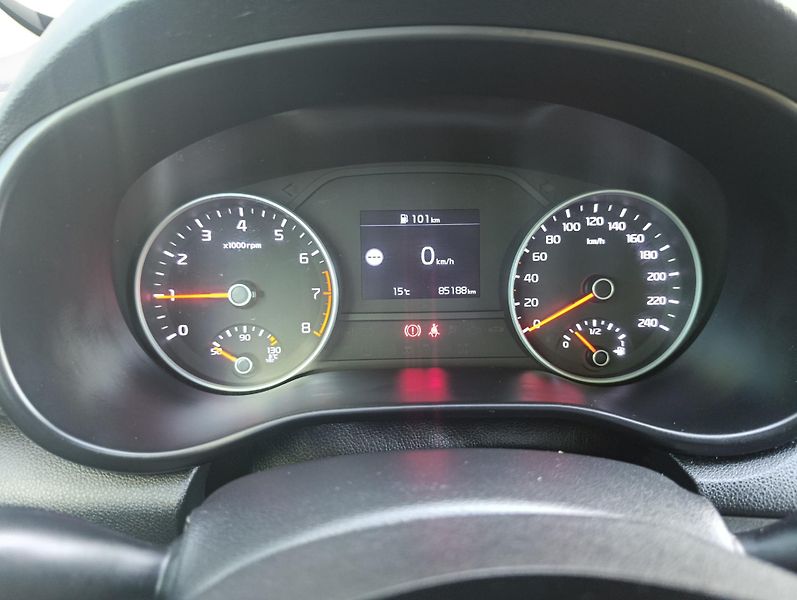 Kia Sportage (2019) 1.6. GDi 97kw Top ČR 1.MAJ - fotka 12 z 12