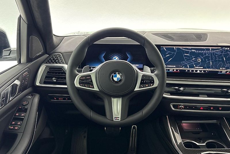 BMW X7 xDrive40d - fotka 25 z 29