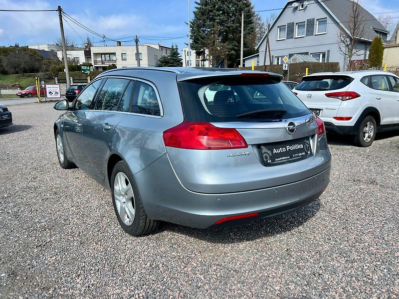 Opel Insignia (2010) 1.8i 103kW Výhřevy,Navi,Servis - fotka 6 z 18