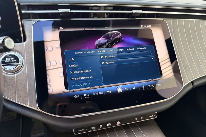 Mercedes-Benz Třídy E (2024) E 300de 4Matic  - fotka 52 z 68