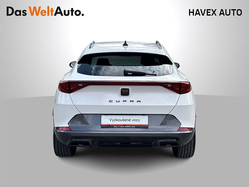 Cupra Formentor (2024) 1.5 TSI DSG - fotka 29 z 29