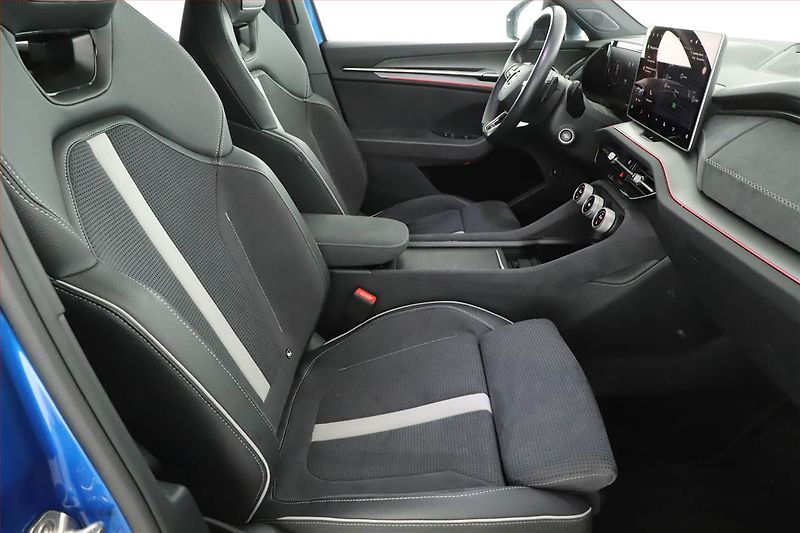 Škoda Kodiaq (2024) 2.0 TDI, SPORTLINE, KEYLESS - fotka 19 z 22